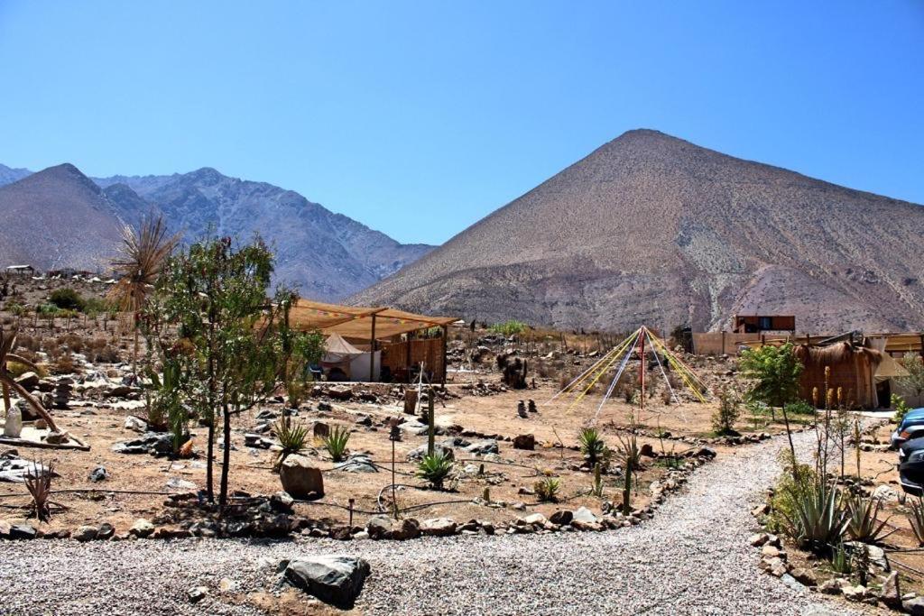 Campo De Cielo Mamalluca Valle De Elqui บิกุญญา ภายนอก รูปภาพ